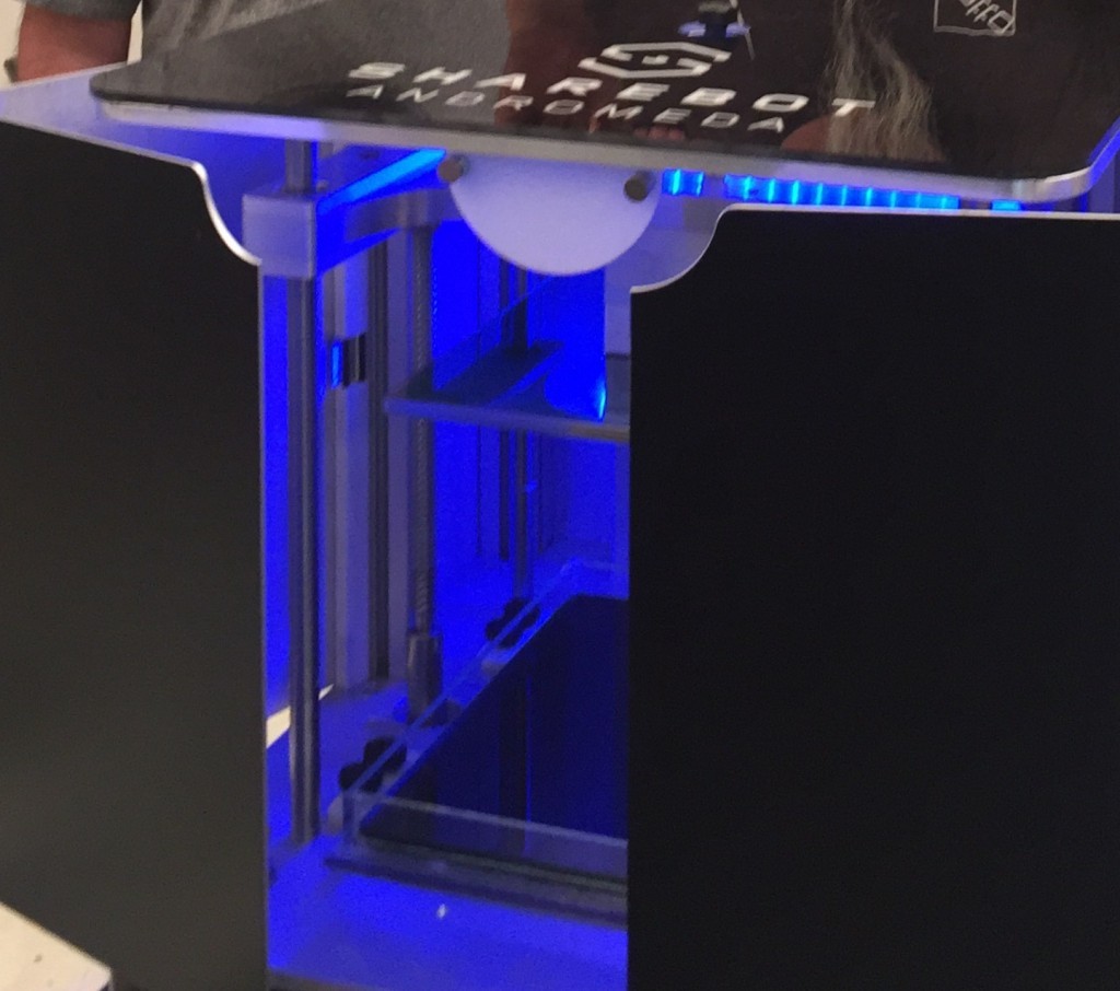 Oops, Sharebot Did It Again With 25 Cubic Centimeter SLA 3D Printer (3dprintingindustry.com)